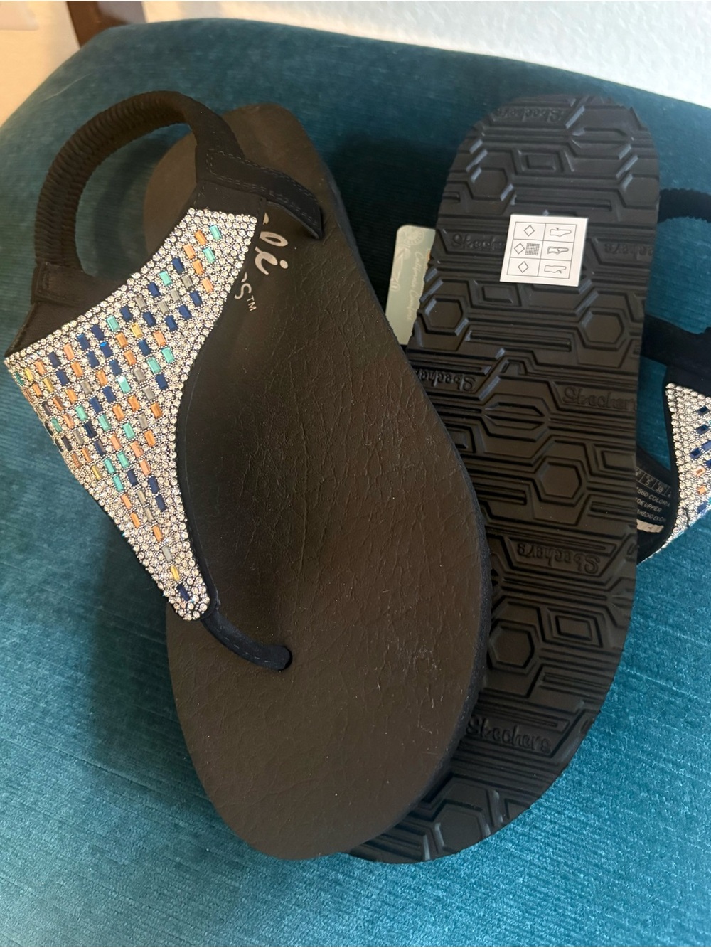 Skechers Black Yoga Foam T-strap Sandals with Multicolor Crystal Accents - Picture 9 of 10